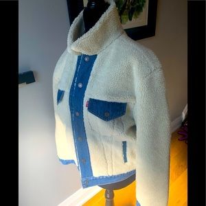 Levi’s Ex Boyfriend Trucker Coat - Sherpa with Denim
